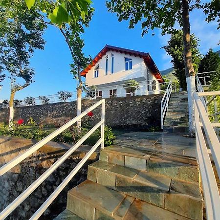 Xhuli Guesthouse شكودر المظهر الخارجي الصورة