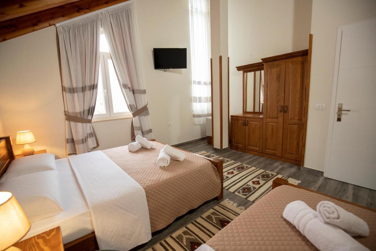 Xhuli Guesthouse شكودر المظهر الخارجي الصورة