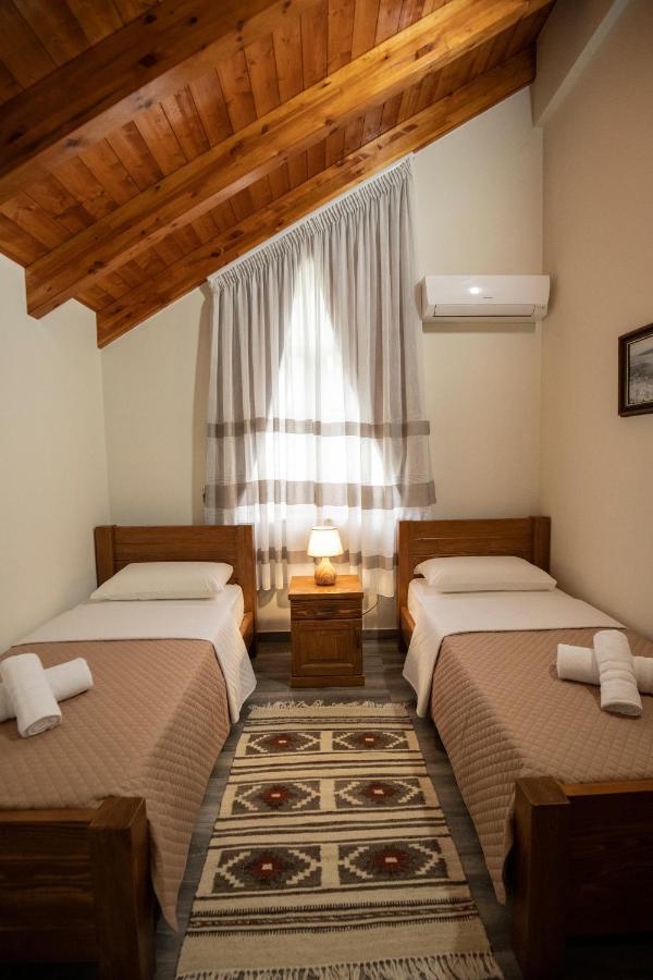 Xhuli Guesthouse شكودر المظهر الخارجي الصورة