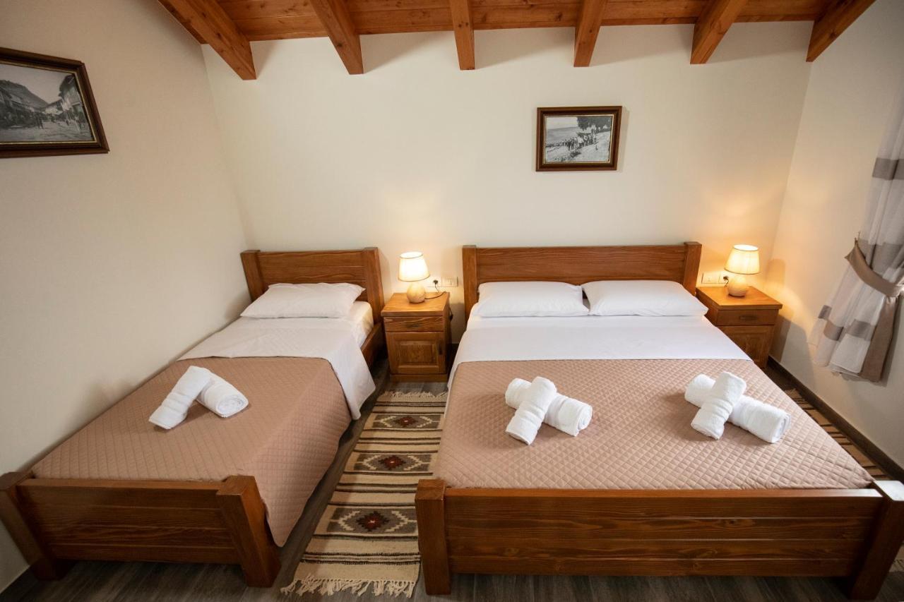 Xhuli Guesthouse شكودر المظهر الخارجي الصورة