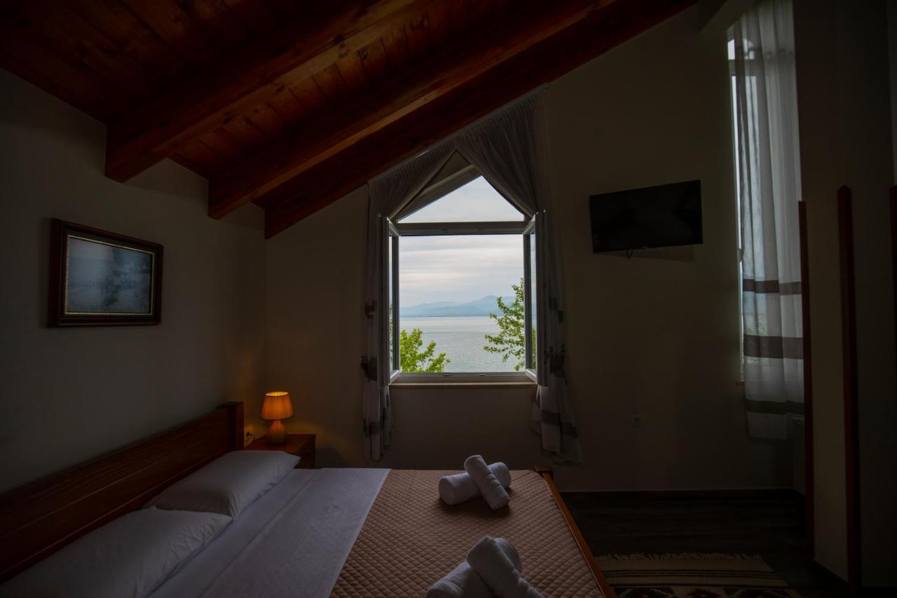 Xhuli Guesthouse شكودر المظهر الخارجي الصورة