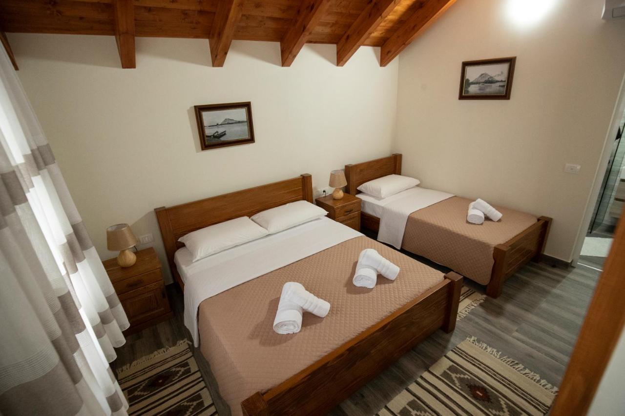 Xhuli Guesthouse شكودر المظهر الخارجي الصورة