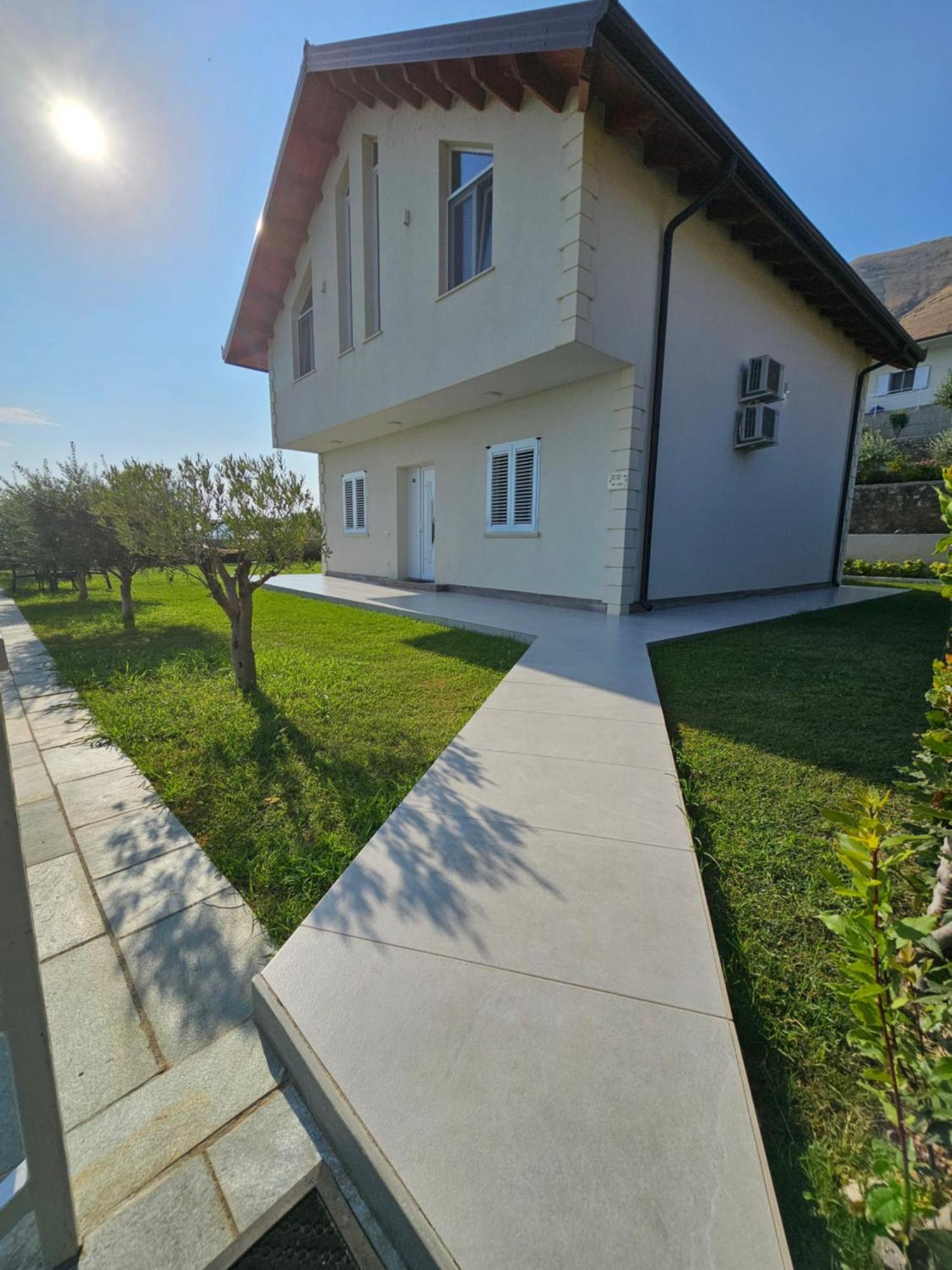 Xhuli Guesthouse شكودر المظهر الخارجي الصورة